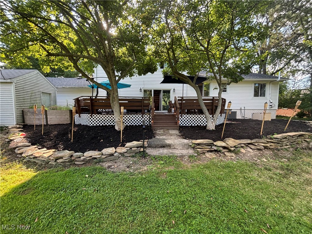 823 Colony Drive Highland Heights OH 44143