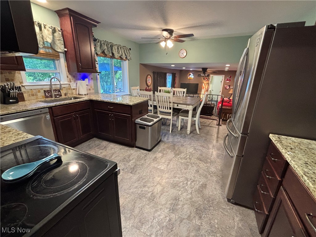 823 Colony Drive Highland Heights OH 44143