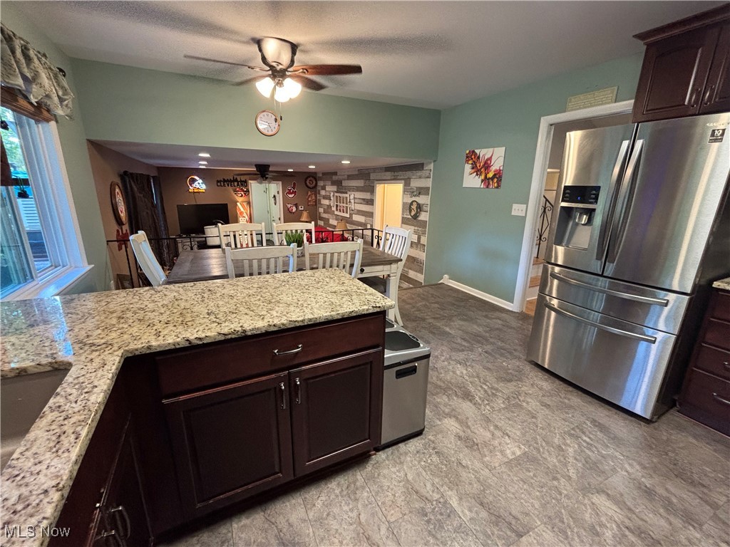 823 Colony Drive Highland Heights OH 44143