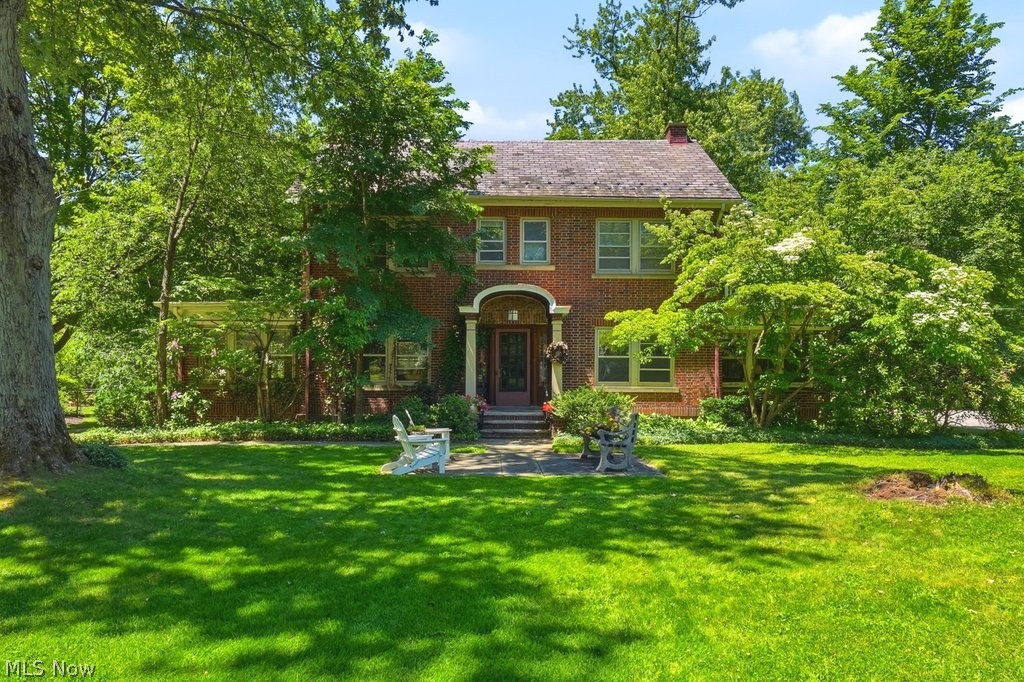 2850 Broxton Road Shaker Heights OH 44120
