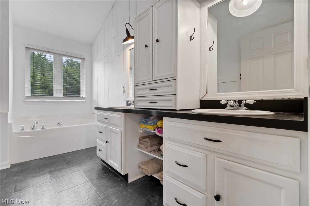 7638 Diamondback Avenue NW Canal Fulton OH 44614