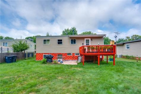 1637 Vicgross Avenue Akron OH 44310