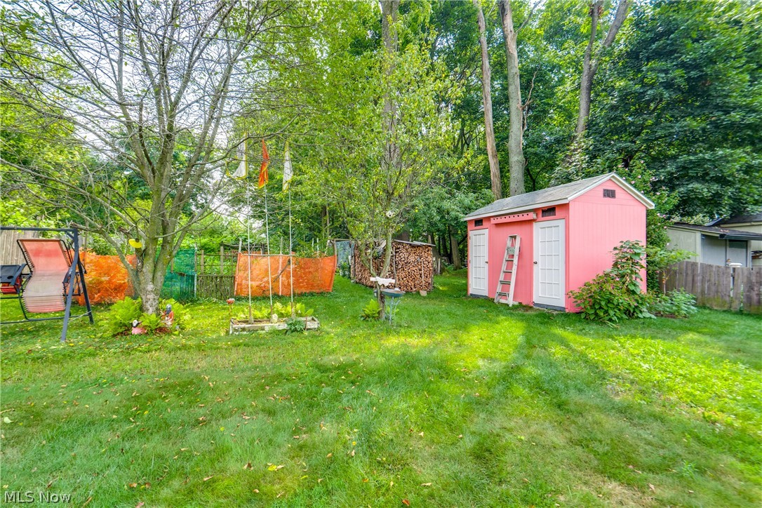 1637 Vicgross Avenue Akron OH 44310