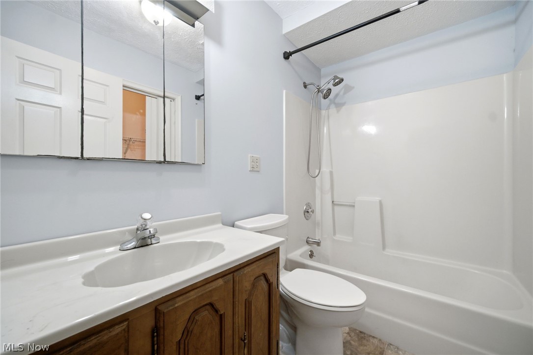 989 Howard Drive Vermilion OH 44089