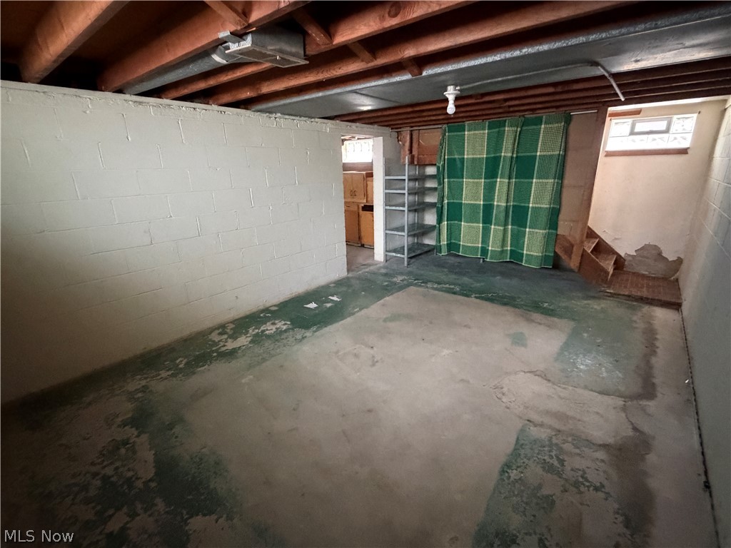 77 William Street Bedford OH 44146