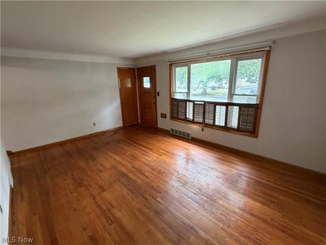 77 William Street Bedford OH 44146