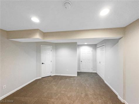 1022 Woodfield Lane Brunswick OH 44212