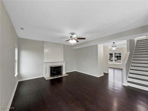 1022 Woodfield Lane Brunswick OH 44212