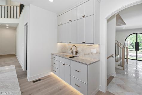 2613 Brentwood Road Beachwood OH 44122