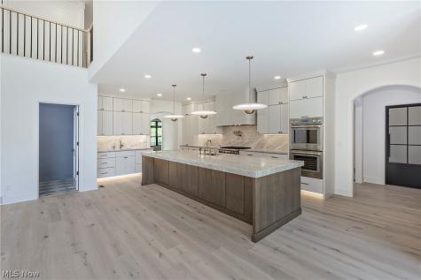 2613 Brentwood Road Beachwood OH 44122