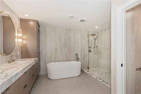 2613 Brentwood Road Beachwood OH 44122