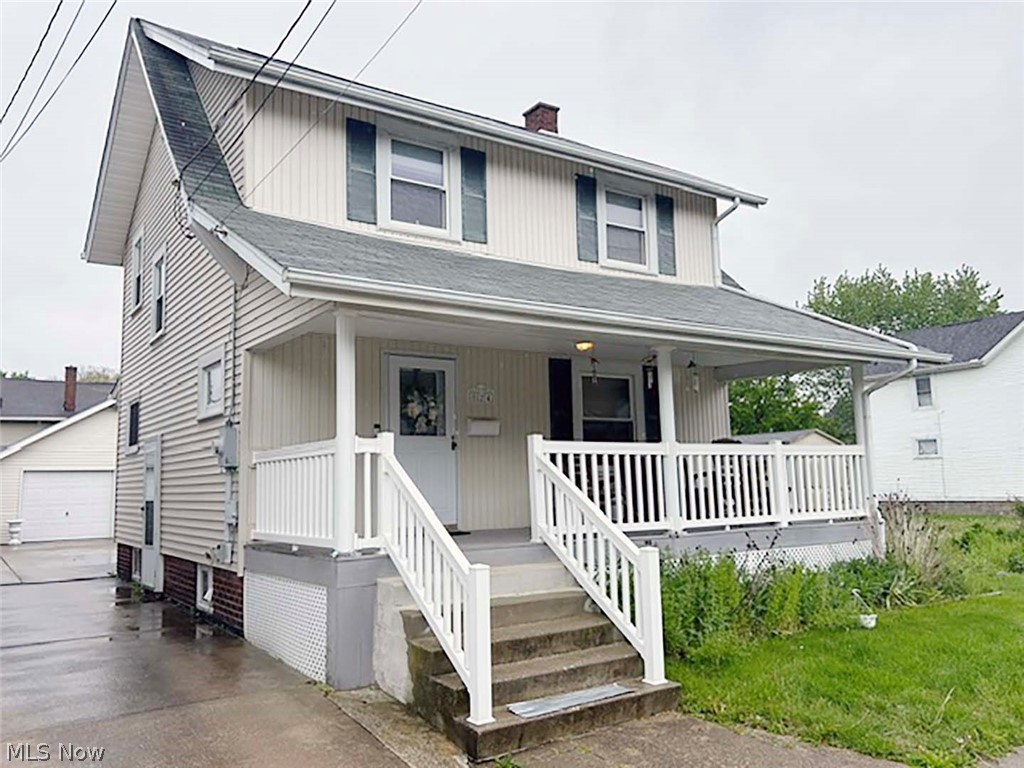 824 Smith Avenue NW Canton OH 44708