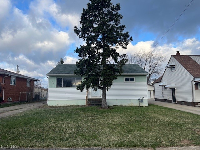 6330 Stonecrest Drive Brook Park OH 44142