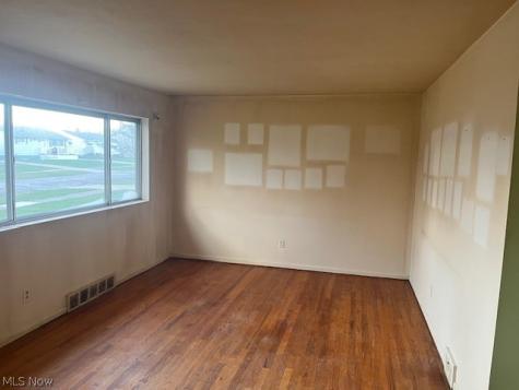 6330 Stonecrest Drive Brook Park OH 44142