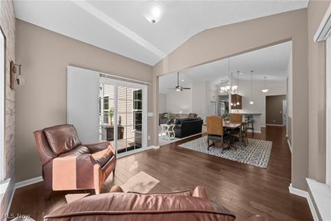 9590 Ravinia Drive Olmsted Falls OH 44138