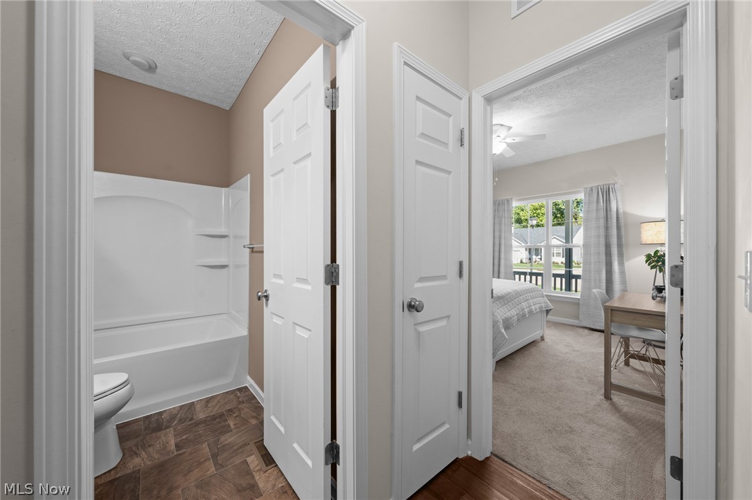 9590 Ravinia Drive Olmsted Falls OH 44138