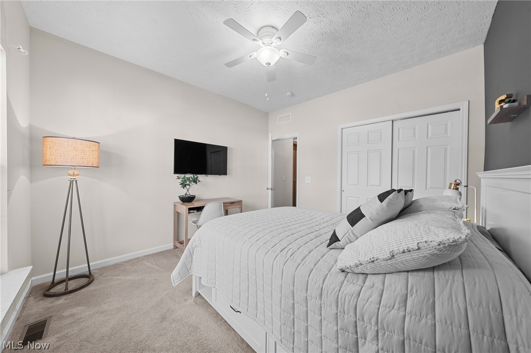 9590 Ravinia Drive Olmsted Falls OH 44138