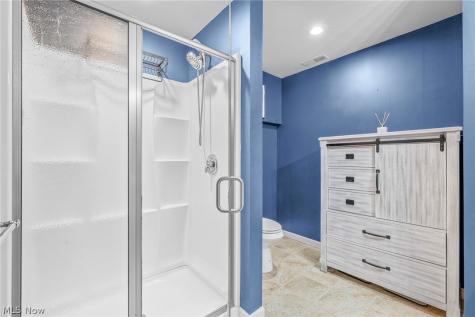 9590 Ravinia Drive Olmsted Falls OH 44138