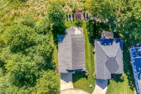 9590 Ravinia Drive Olmsted Falls OH 44138