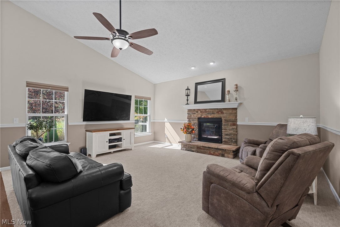 9590 Ravinia Drive Olmsted Falls OH 44138