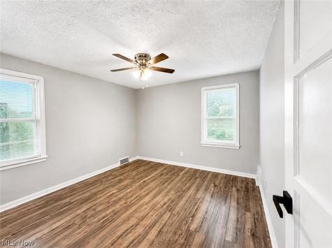 3709 Chelton Road Shaker Heights OH 44120