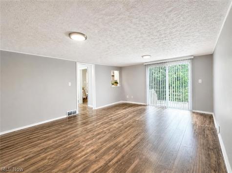3709 Chelton Road Shaker Heights OH 44120