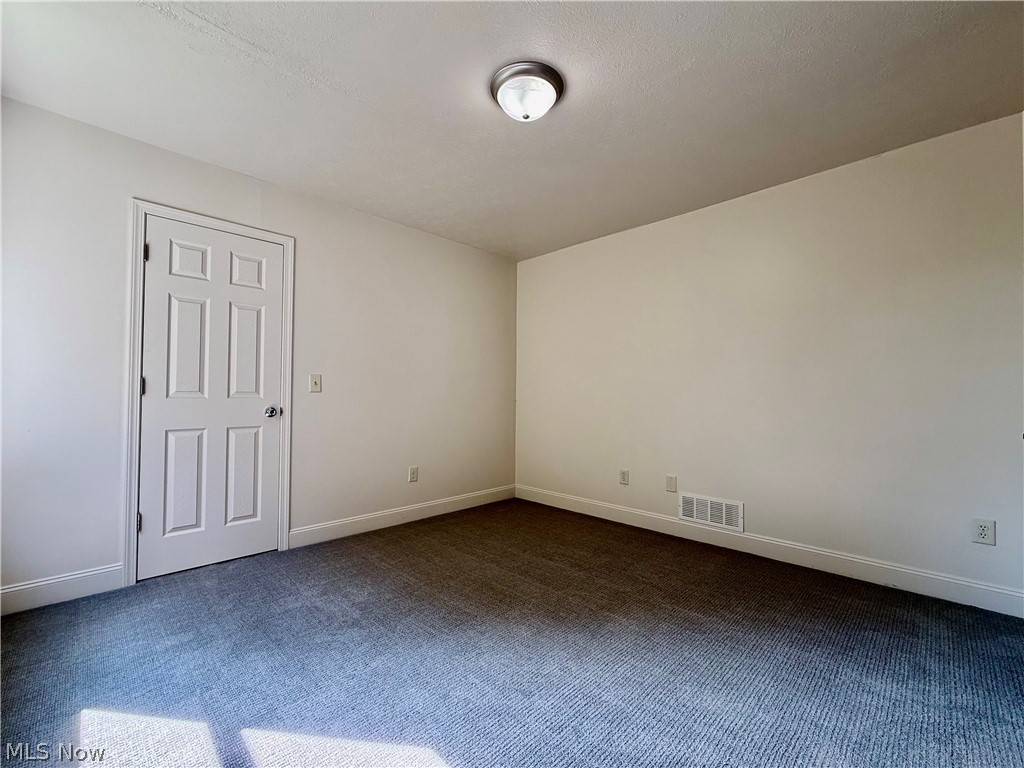241 Reed Avenue Campbell OH 44405
