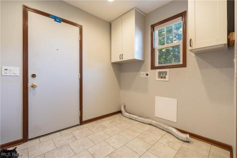6945 Ponteberry Street NW Canton OH 44718