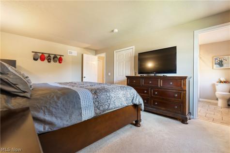 6945 Ponteberry Street NW Canton OH 44718