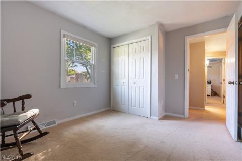 6945 Ponteberry Street NW Canton OH 44718