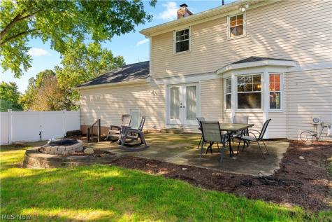6945 Ponteberry Street NW Canton OH 44718