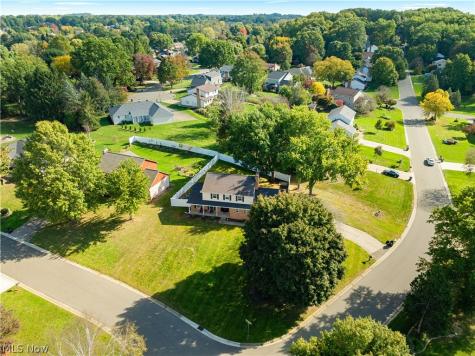 6945 Ponteberry Street NW Canton OH 44718