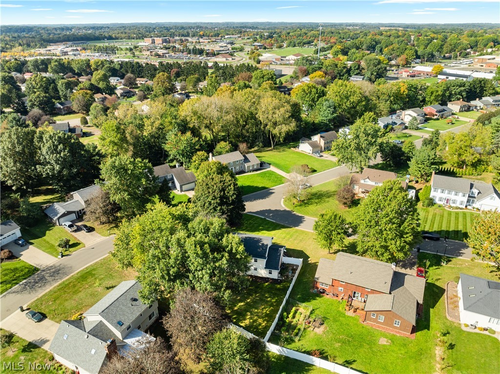 6945 Ponteberry Street NW Canton OH 44718