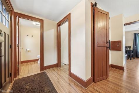 109 Stanford Avenue Elyria OH 44035