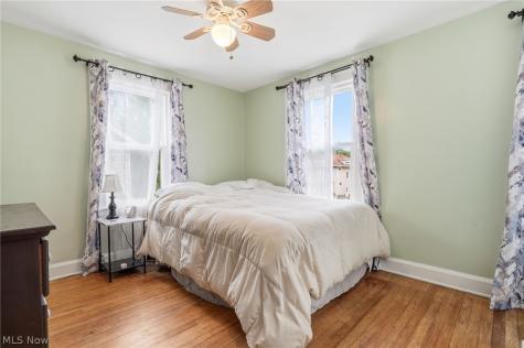 109 Stanford Avenue Elyria OH 44035