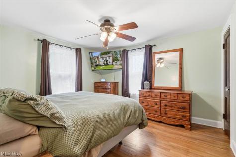 109 Stanford Avenue Elyria OH 44035