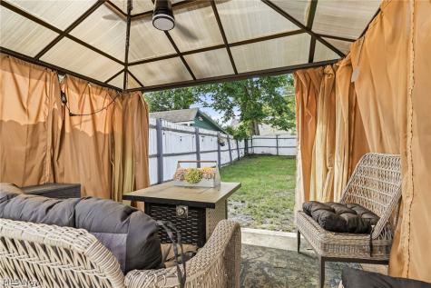 109 Stanford Avenue Elyria OH 44035