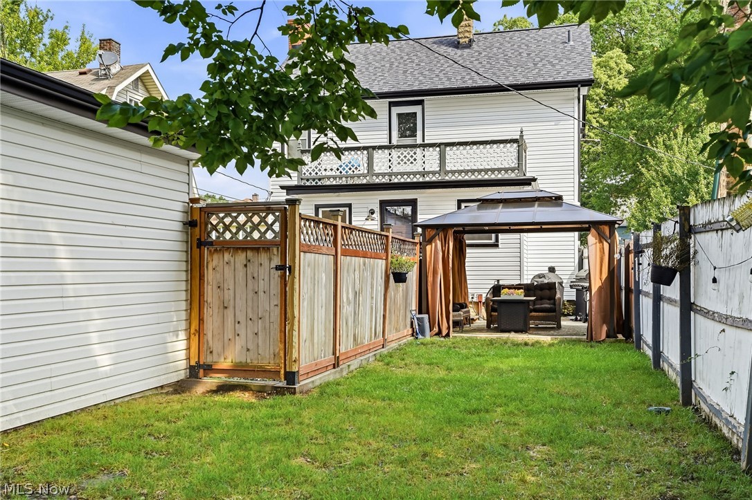 109 Stanford Avenue Elyria OH 44035