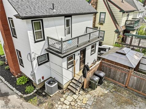 109 Stanford Avenue Elyria OH 44035