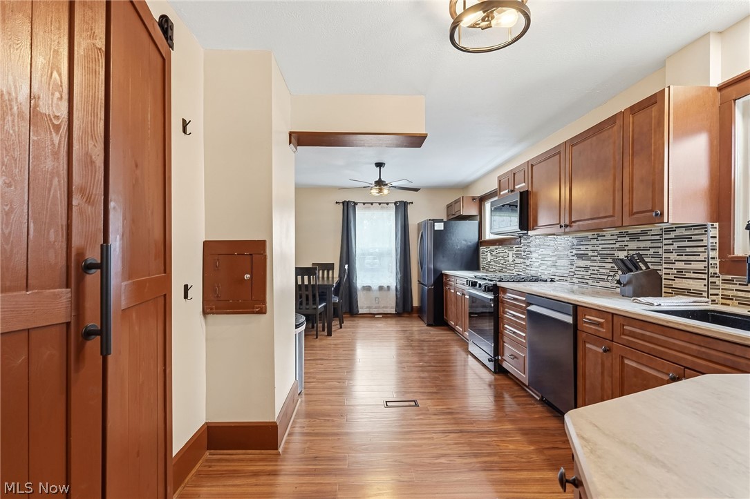 109 Stanford Avenue Elyria OH 44035