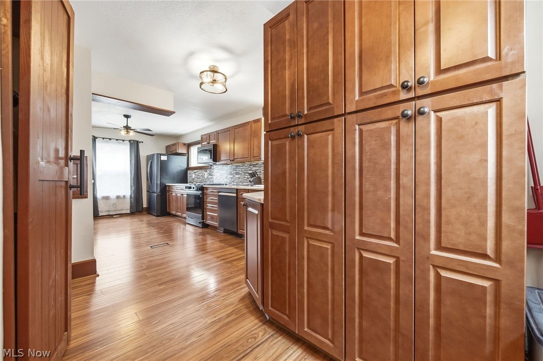109 Stanford Avenue Elyria OH 44035