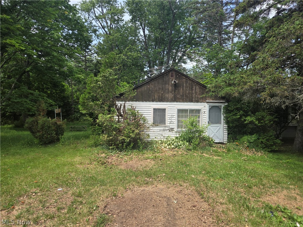 1344 Dunedin Avenue Madison OH 44057