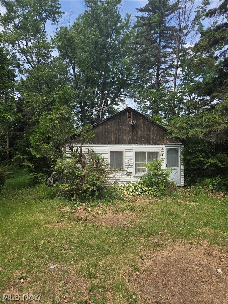 1344 Dunedin Avenue Madison OH 44057