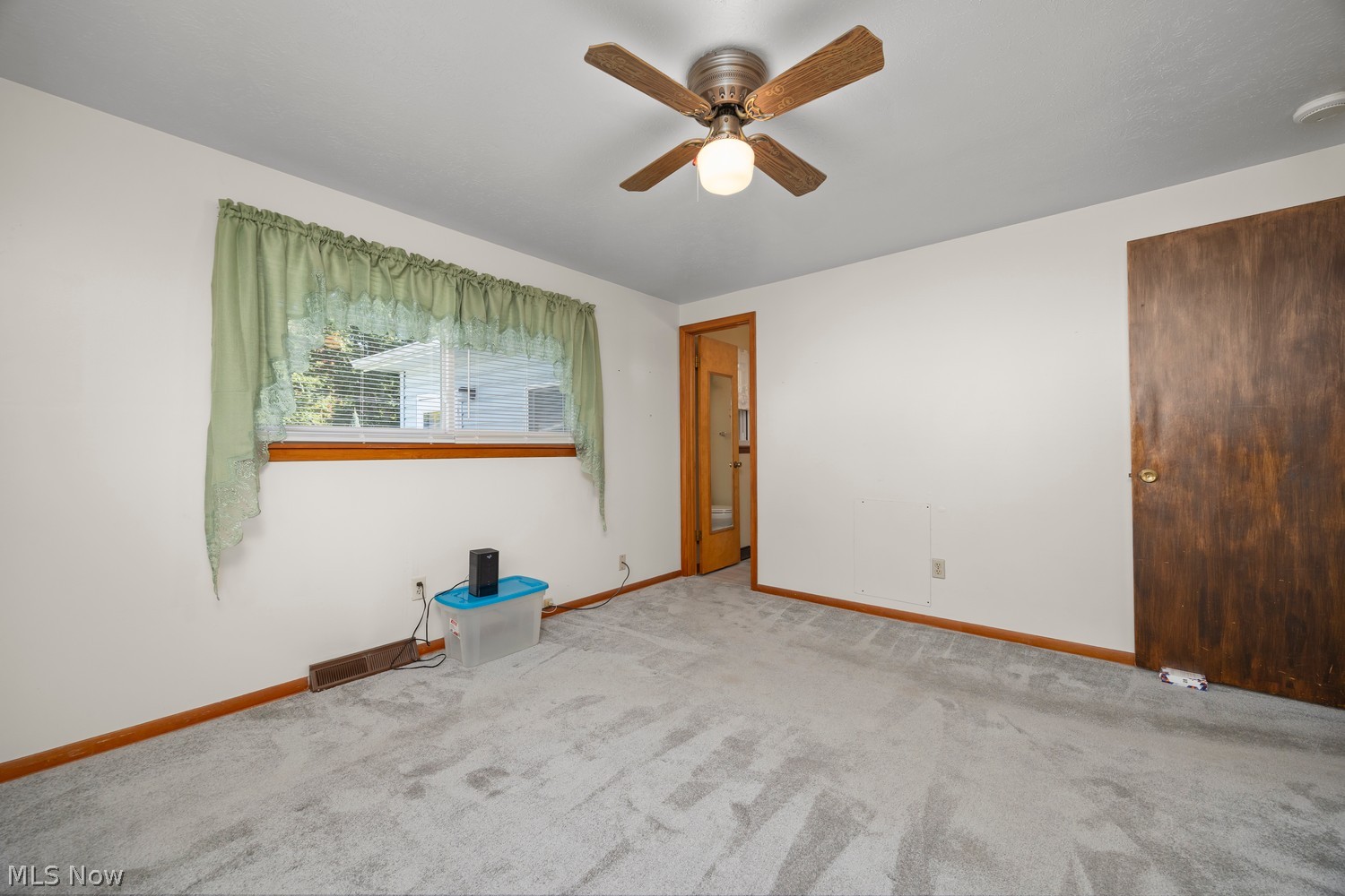 195 Moore Road Avon Lake OH 44012