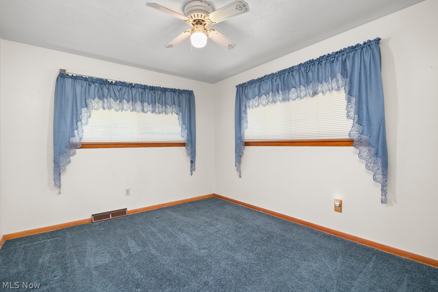 195 Moore Road Avon Lake OH 44012