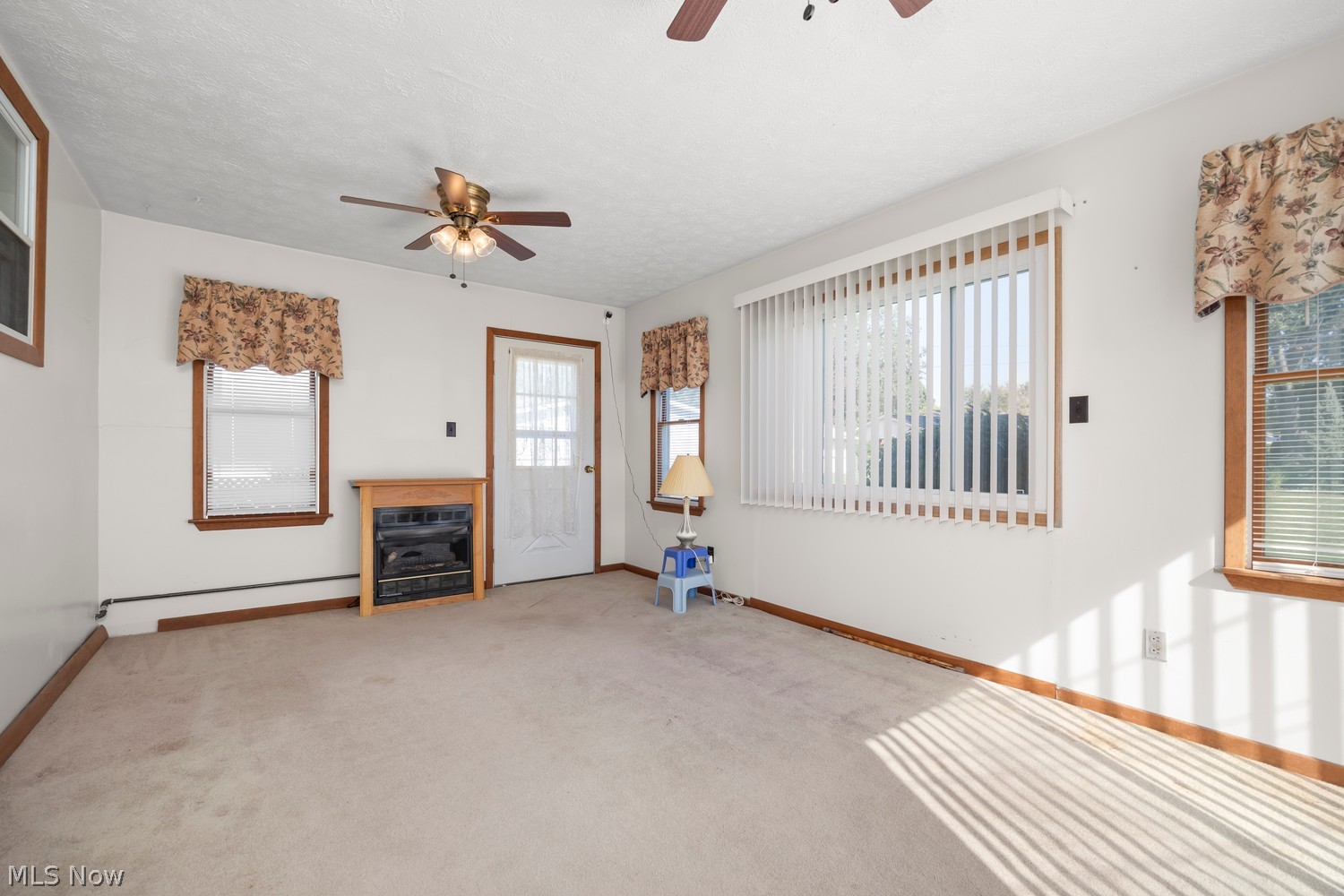 195 Moore Road Avon Lake OH 44012