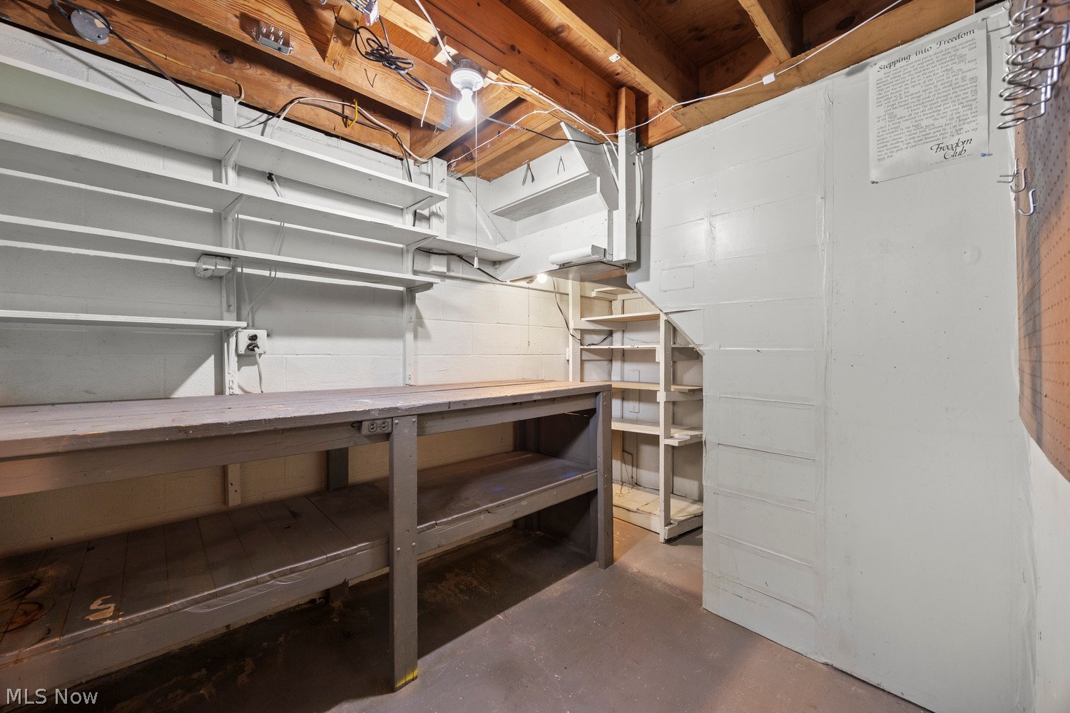 195 Moore Road Avon Lake OH 44012