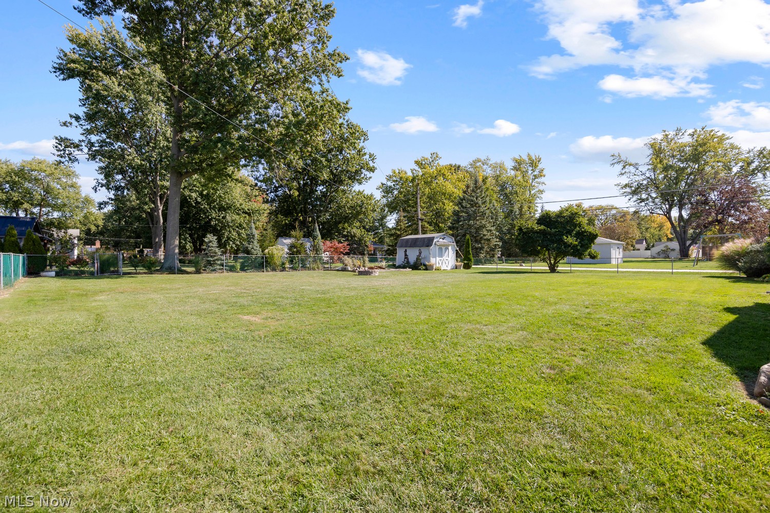 195 Moore Road Avon Lake OH 44012