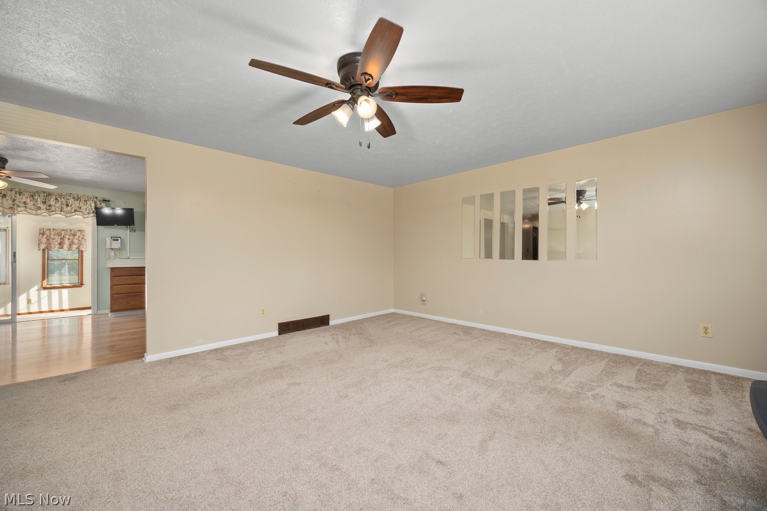 195 Moore Road Avon Lake OH 44012