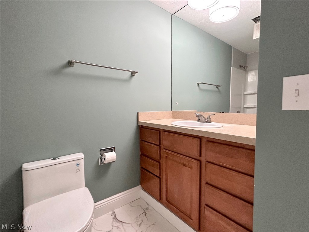 3083 Orchard Road Silver Lake OH 44224